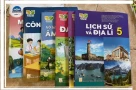 Bộ Giáo dục thông tin việc chỉnh sửa chương trình các môn học Lịch sử, Địa lý, Giáo dục công dân