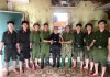 Trả lại 100 triệu đồng tìm thấy trong bùn đất khi giúp bà con bị lũ lụt