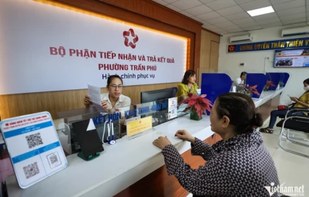 Tăng lương, điều thêm cán bộ tỉnh, giảm áp lực cho công chức cấp xã