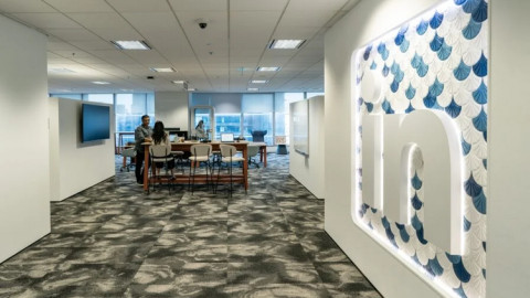 Mạng xã hội LinkedIn tràn ngập bài đăng do AI tạo ra