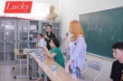 Phụ huynh 2k8 muốn con đỗ đại học đúng nguyện vọng, đừng để con "tự bơi"