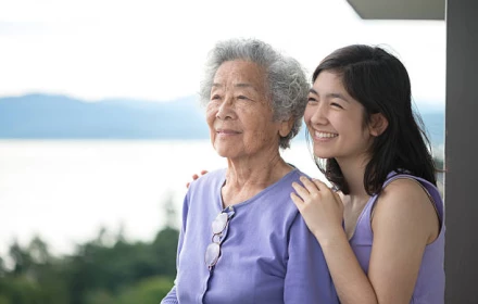 60 tuổi có muộn để yêu? Bí quyết hẹn hò thực tế cho phụ nữ sau 60