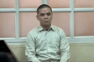 Chỉ vì nóng giận ở phố đi bộ, mất toi 100 triệu và bao phiền phức!