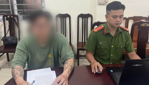 Bảo vệ kể lại phút lao ra cứu cô gái bị người đàn ông xăm trổ hành hung
