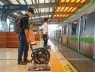 Hanoi Metro xin lỗi về sự việc nhân viên 'cấm hành khách mang xe đạp điện lên tàu'