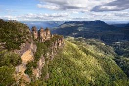 Kể từ khi người châu Âu đến định cư, Australia đã bị tuyệt chủng hàng ngàn loài vật không xương sống