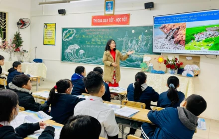 Các trường phổ thông cả nước SỬ DỤNG NGUYÊN SGK đã được lựa chọn để dạy học (năm học 2025-2026)