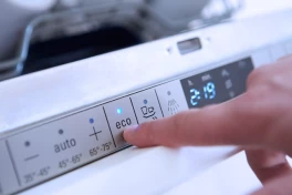 Tại sao máy rửa bát chế độ eco tốn nhiều thời gian rửa lại tiết kiệm điện, nước?