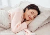 Đi ngủ nhớ bật chế độ này trên điện thoại: Vừa giảm bức xạ, lại ngủ sâu hơn 😉