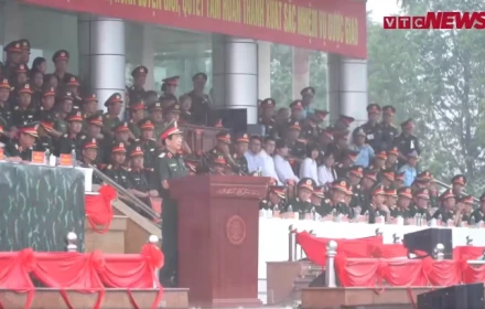 Áp lực cực lớn cho VTV - làm sao quay được hình ảnh diễu binh đẹp nhất! Bộ trưởng Phan Văn Giang đã trao đổi với TGĐ VTV