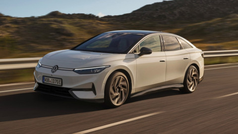 "Vết trượt dài" của 2 ông lớn Ford và Volkswagen