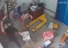 Tạm giữ đối tượng cầm dao xông vào nhà chém liên tiếp 3 người do mâu thuẫn cá nhân