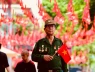 Các tuyến phố Hà Nội kín người giữ chỗ, háo hức chờ xem tổng hợp luyện diễu binh như thế nào?