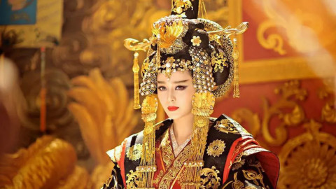 Tại sao sau khi lên ngôi hoàng đế, Võ Tắc Thiên liên tục né sinh con?