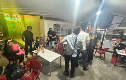 Giải cứu bé gái 13 tuổi làm tiếp viên quán karaoke bị đánh đập, bán qua nhiều quán