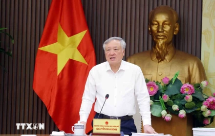 Hội đồng tư vấn đặc xá duyệt danh sách đề nghị tha tù trước thời hạn