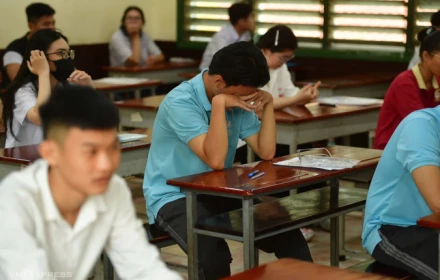 Nhiều thí sinh hốt hoảng vì từ đỗ thành trượt