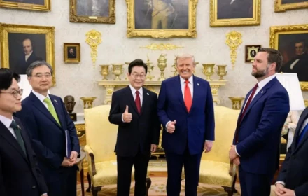 Tổng thống Hàn Quốc thừa nhận ông sợ gặp sự cố cãi lộn với Trump tại Phòng Bầu dục :D