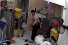 Người đàn ông đánh tới tấp cô gái ở phường Tân Bình vì mâu thuẫn trong lúc thuê nhà