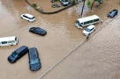 Vì sao Hà Nội ngập kéo dài?