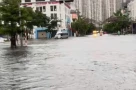 “Hà Lội” hôm nay ngập ra sao, đi đường nào đến cơ quan?
