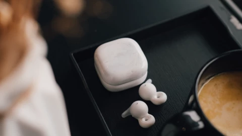 Đánh giá tai nghe Sony LinkBuds Open: Một cách tiếp cận mới mẻ về âm thanh mở