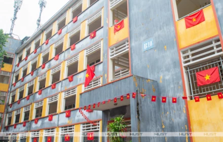 ĐH Bách khoa Hà Nội dành 1.200 chỗ ở miễn phí cho người dân về Thủ đô tham dự lễ diễu binh. Đăng ký từ hôm nay tại đây