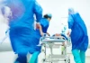 Bé trai phải cắt bỏ tinh hoàn vì một tình trạng thường gặp