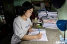 Đội tóc giả đi học, chiến đấu với ung thư suốt 3 năm, nữ sinh vẫn đậu Đại học Quốc gia TP.HCM
