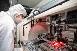 Tại sao Trung Quốc phát triển máy quang khắc của riêng mình?