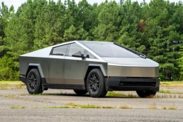 Chưa đầy một năm, Tesla Cybertruck đã bị triệu hồi tới 7 lần! Chuyện gì đang xảy ra?