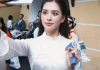 2 Hoa hậu, dàn diễn viên Mưa Đỏ xuất hiện rạng rỡ chuẩn bị cho buổi tổng duyệt
