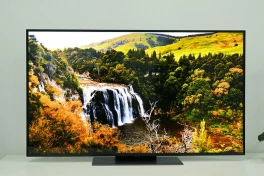 Trên tay LG QNED86TSA: TV chấm lượng tử giá "mềm”