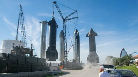 Hé lộ cả một thị trấn Elon Musk đã âm thầm xây dựng trong suốt 4 năm qua