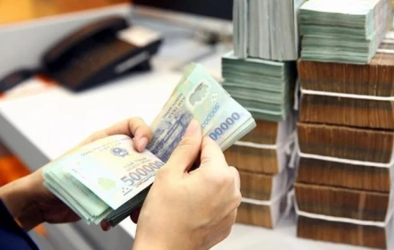 Xây dựng Đề án tiền lương và phụ cấp để áp dụng chung, thống nhất trong toàn hệ thống chính trị