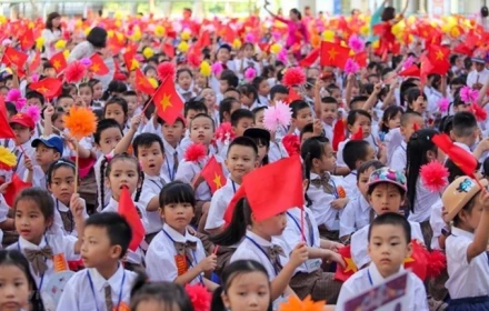 Lễ khai giảng đặc biệt của 1,7 triệu thầy, cô và gần 30 triệu học sinh, sinh viên