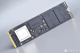 Đây là hiệu suất ổ cứng SSD Trung Quốc, tốc độ thật đáng kinh ngạc!
