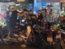 Xôn xao vụ đôi nam nữ bị đánh hội đồng tới tấp dưới trời mưa
