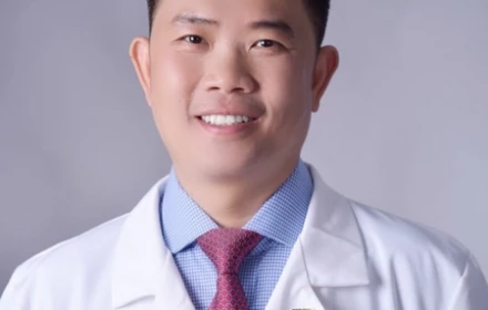 Vì sao nguyên hiệu trưởng Trường ĐH Y khoa Phạm Ngọc Thạch xin nghỉ việc?