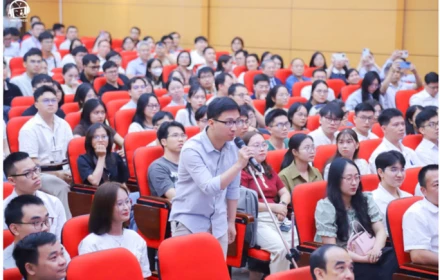 Vì sao người ta nói "khó như thi bác sĩ nội trú"?