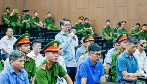 Ông Phạm Thái Hà cựu Phó Chủ nhiệm Văn phòng Quốc hội nói dễ dãi 'nhận số tiền không đáng' từ chủ tịch Thuận An