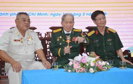 Anh hùng Tư Cang: mỗi khi tiếp cận địch để thu thập tin tức tình báo, tôi coi như mình đã hy sinh