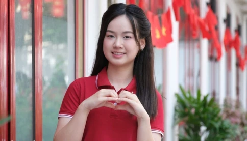 Thủ khoa gây 'bão' mạng Nguyễn Lê Hiền Mai nói gì trong lễ khai giảng trường đại học Ngoại thương FTU?