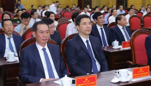 Thiếu tướng Nguyễn Hồng Phong - 2 lần làm Giám đốc Công an tỉnh đến chức Phó Bí thư Thường trực Tỉnh ủy Thanh Hóa