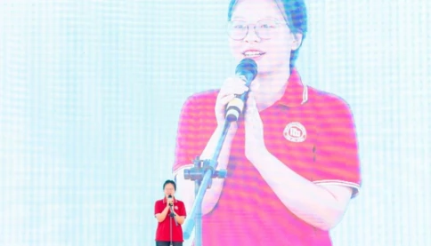 Nguyễn Diệu Linh thủ khoa toàn quốc tổ hợp A00 chính thức cập bến tại Trường Đại học Ngoại thương