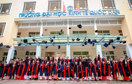 Từ NEU đến Bách khoa: Con số buộc sinh viên thôi học đang nhắn nhủ điều gì?