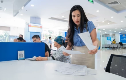 Cán bộ nghỉ việc do tinh gọn bộ máy có thể nhận 24 tháng lương