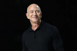 Jeff Bezos nói mọi thứ trên Trái đất đều tốt hơn so với 50 năm trước, trừ 1 điều
