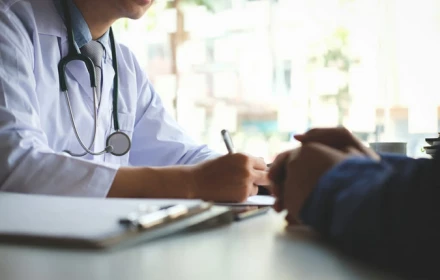 Tai nạn bất ngờ trong kỳ trăng mật khiến chàng trai phải cắt một tinh hoàn, bác sĩ khuyến cao đấng mày râu điều gì?
