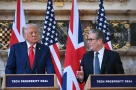 Nước Anh trải thảm đỏ đón ông Trump: Đổi lại được gì?